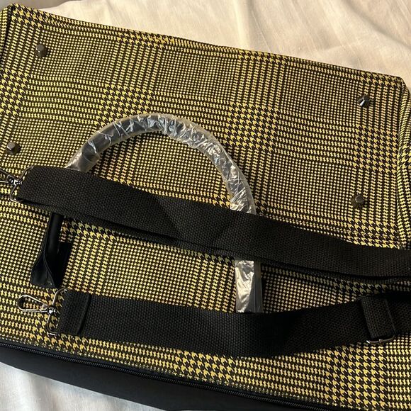 LuLu Dharma Weekender Tote Bag Yellow Plaid Frasier New with Tags - Picture 6 of 9